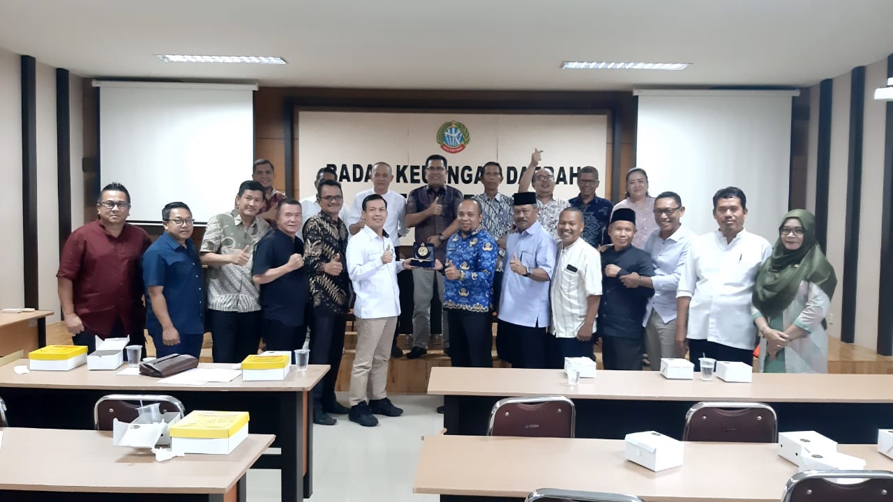 Evaluasi Realisasi Kegiatan Secara Berkala
