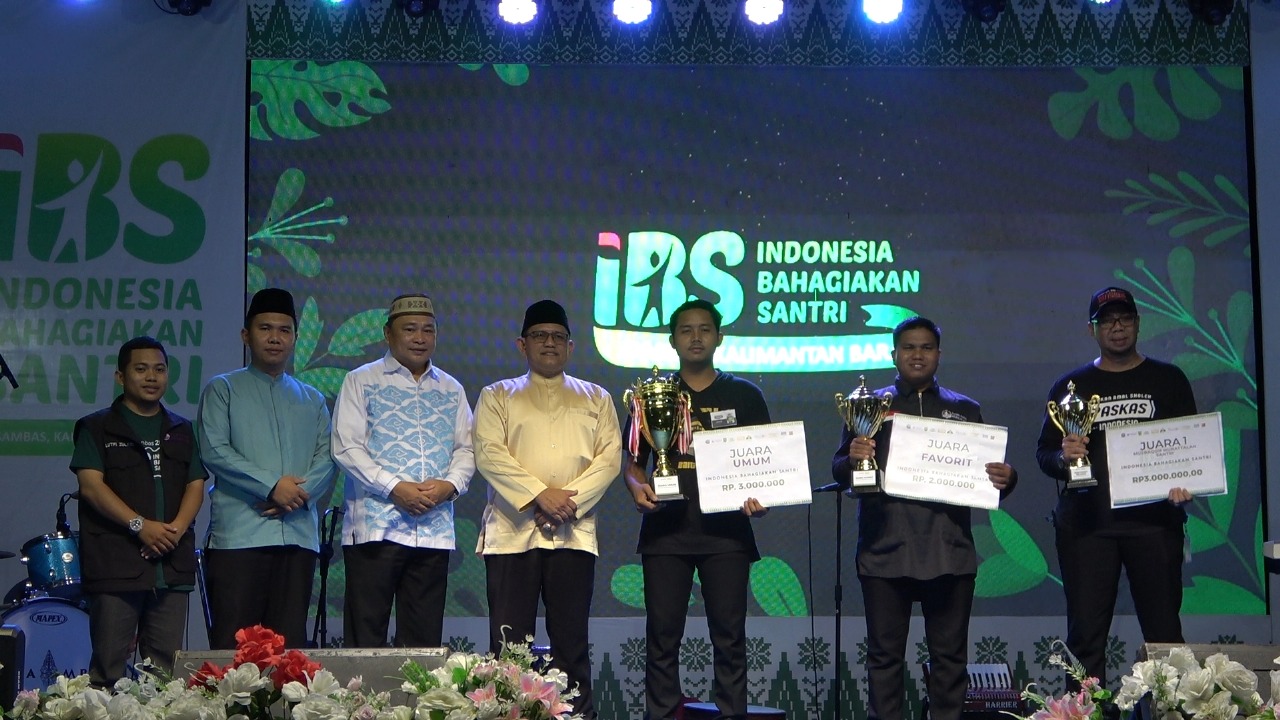 WAKIL BUPATI SAMBAS HADIRI PUNCAK ACARA INDONESIA BAHAGIAKAN SANTRI