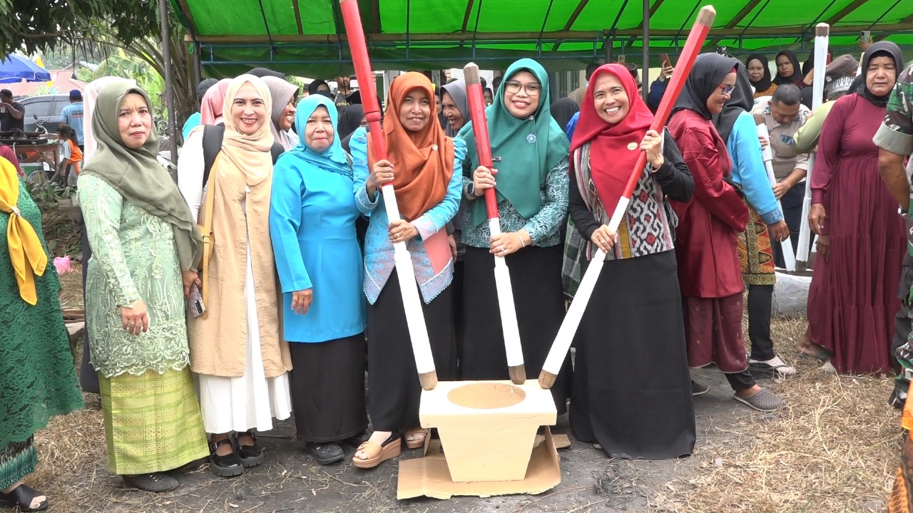 SAKSIKAN FESTIVAL NGAMPING TRI MANDAYAN, YUNISA HARAP KEGIATAN INI MENJADI AGENDA PEMDA KABUPATEN SAMBAS