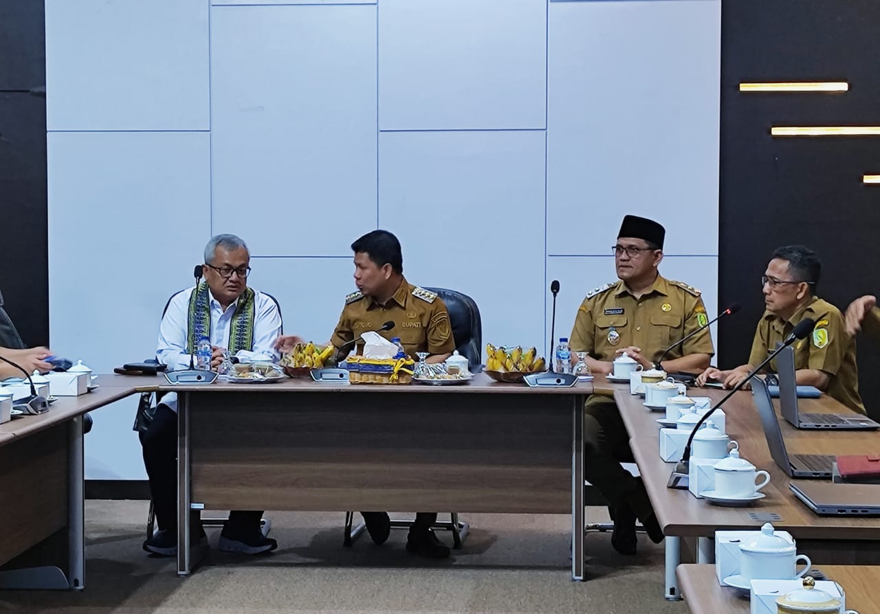 Bupati Sambas Terima Kunjungan Kerja Kepala BPKP Kalbar untuk Perkuat Tata Kelola Pemerintahan