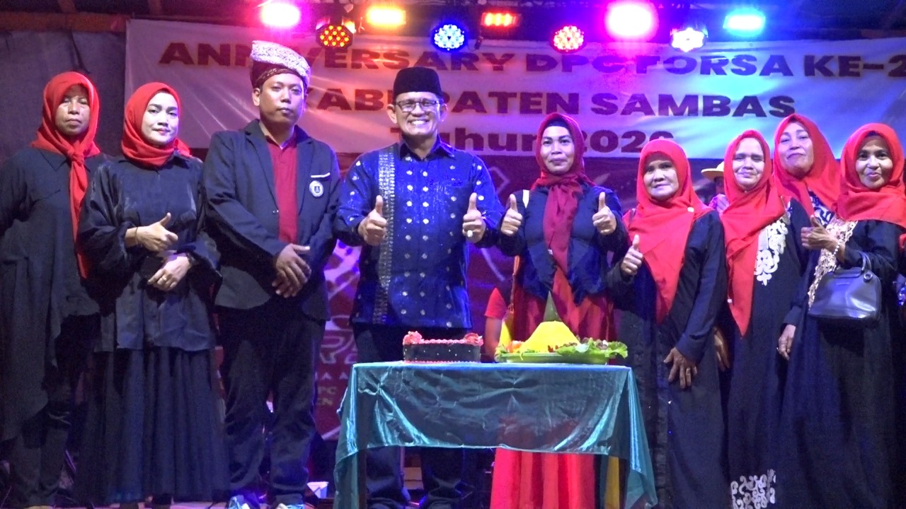 RAYAKAN MILAD KE-2, DPC FORSA SAMBAS SATUKAN RATUSAN PECINTA DANGDUT DI TEBAS