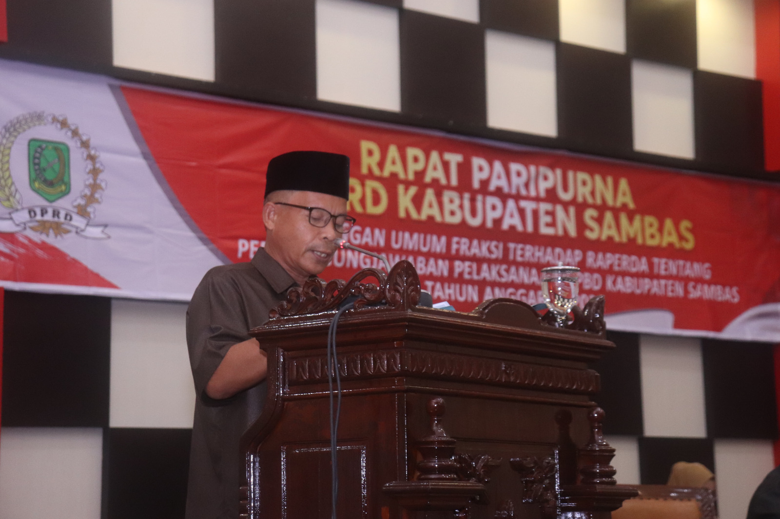 Gerindra Pertanyakan 2 Sektor Pendapatan