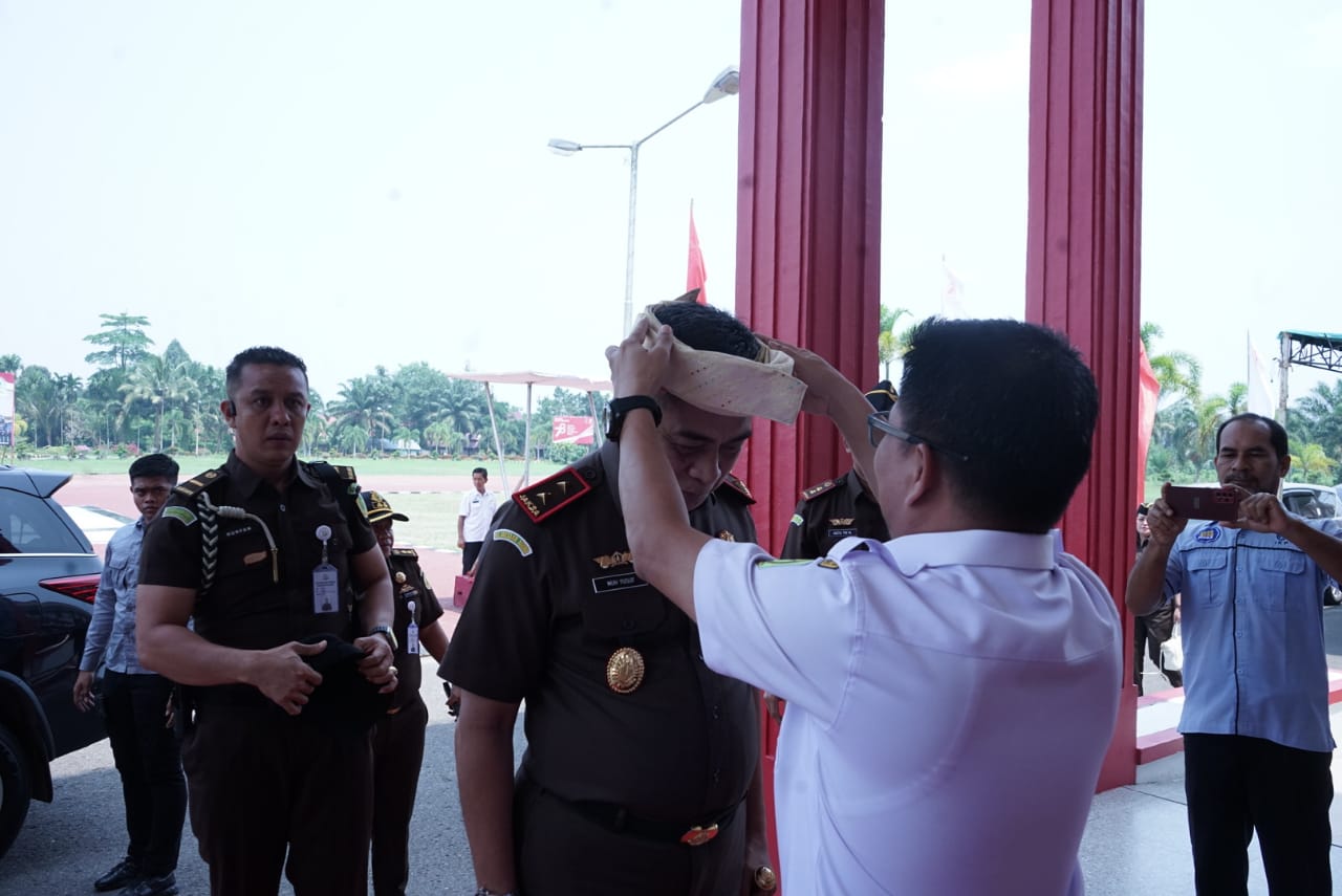 Sambut Kunjungan Kejati, Bupati Satono : Kejaksaan Beri Kontribusi Positif Pemerintah Daerah