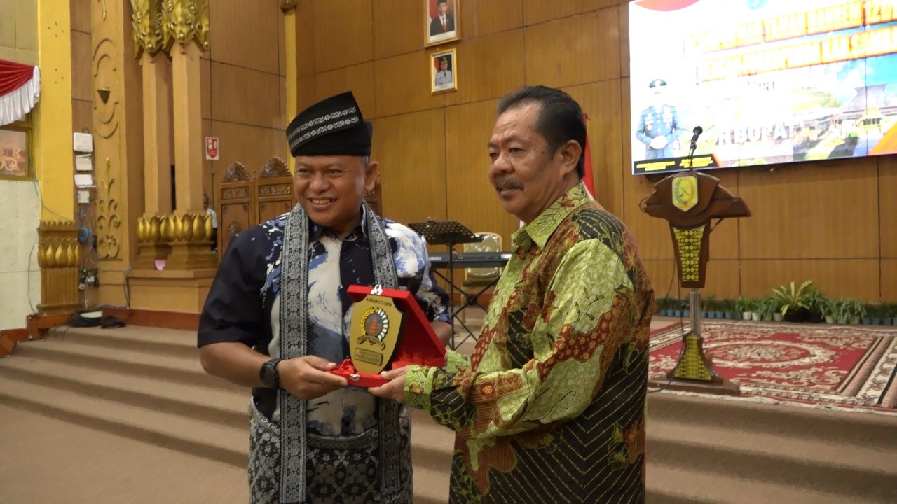 Pemda Sambas Gelar Malam Ramah Tamah Bersama Danrem 121/ABW